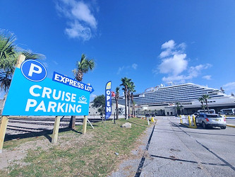 Port of Galveston Adds New Express Parking Lot for Cruise Passengers |  Cruzely.com